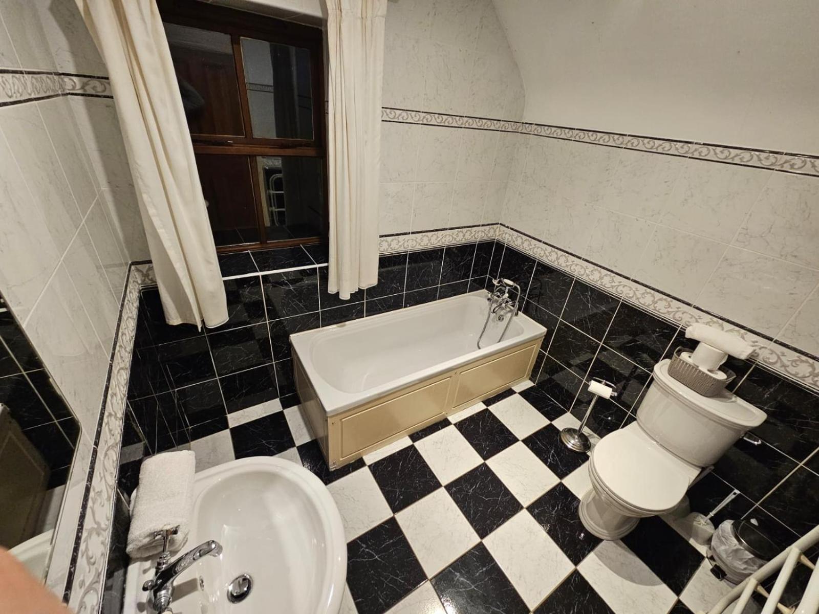 Hébergement de vacances 3 Clos Na Feirme Three Bedroom House With Hot Tub Galway