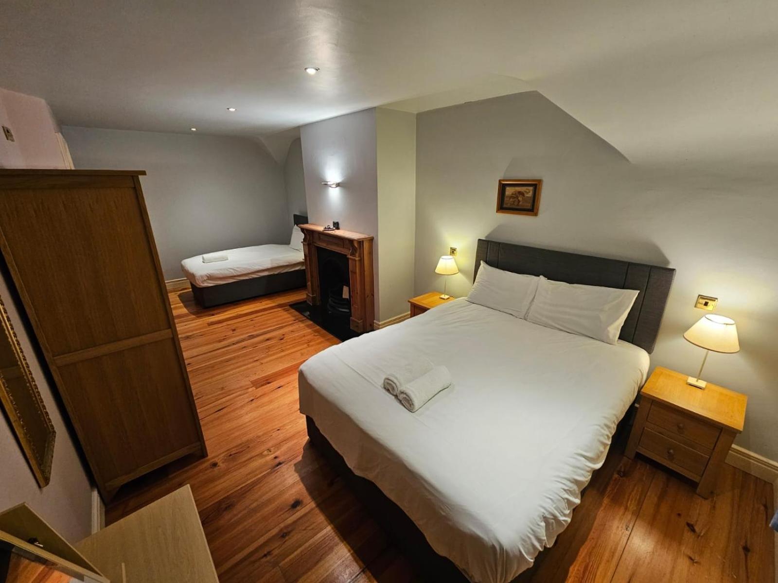 3 Clos Na Feirme Three Bedroom House With Hot Tub Hébergement de vacances *